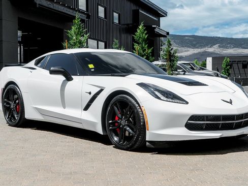 Used 2015 Chevrolet Corvette Stingray Coupe w/ 2LT Preferred Equipment Group RWD image 1