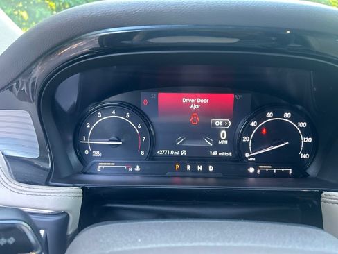 Used 2020 Lincoln Corsair FWD w/ Equipment Group 101A image 20