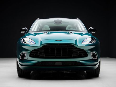 Used 2023 Aston Martin DBX AWD/4WD image 8