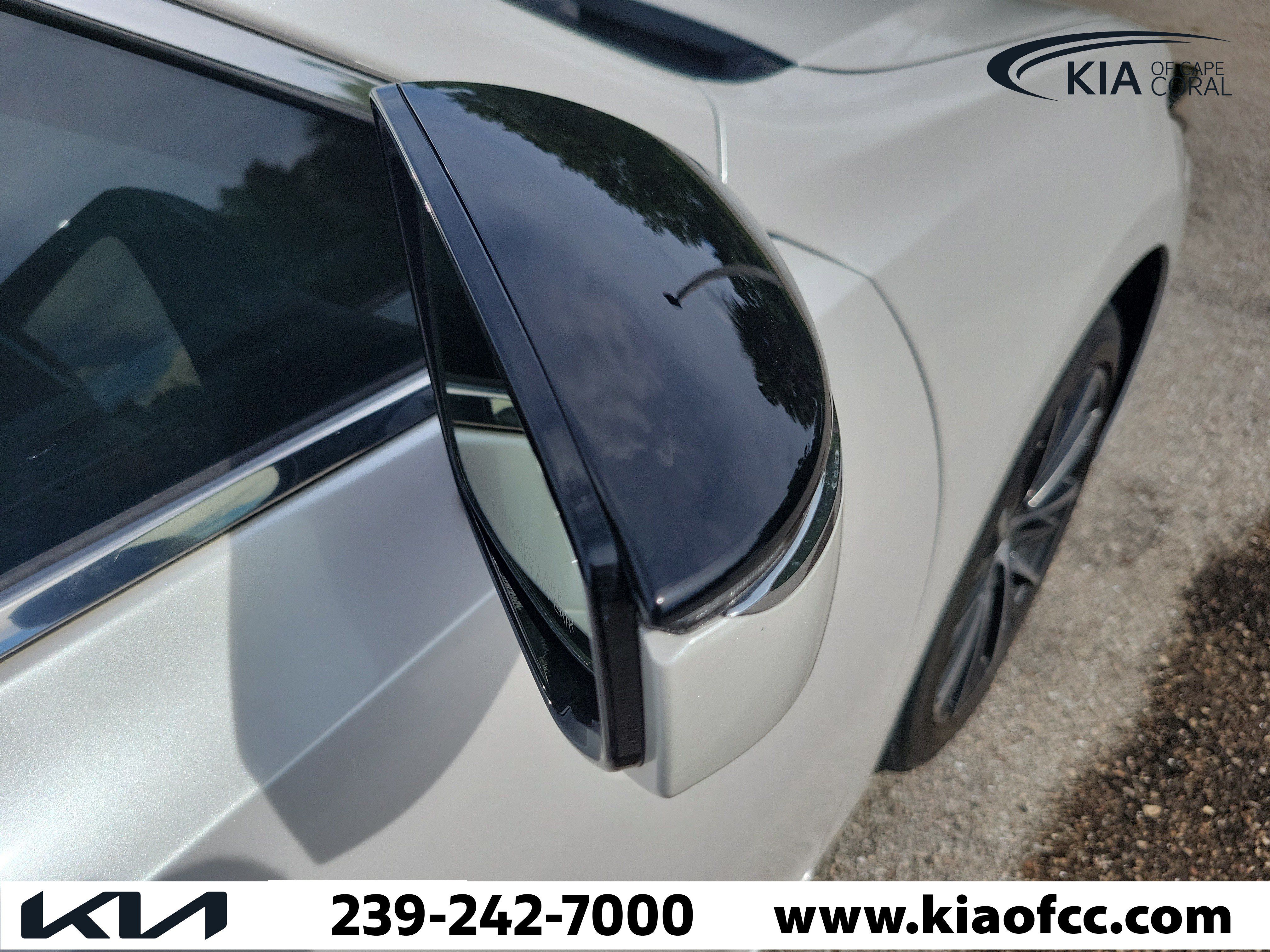Used 2024 Lexus ES 350 w/ Premium Package FWD image 8