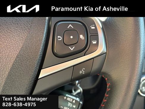 Used 2015 Toyota Camry SE image 15