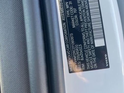 New 2026 Volvo XC60 B5 Plus w/ Protection Package Premier image 29