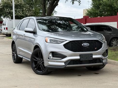 Used 2024 Ford Edge ST w/ Equipment Group 401A AWD/4WD image 2
