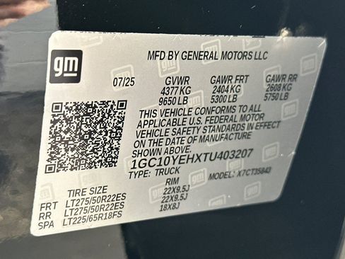 Used 2026 Chevrolet Silverado EV LT image 37