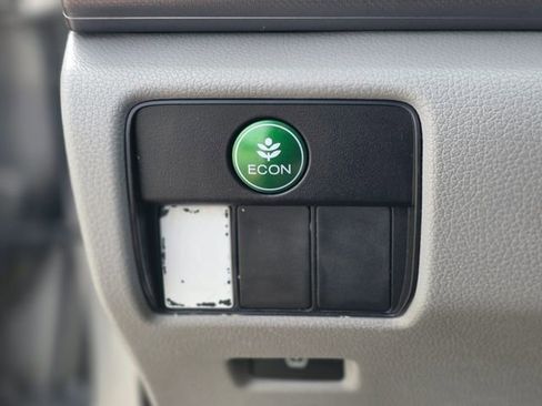 Used 2013 Honda Accord LX image 35
