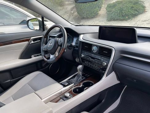 Used 2017 Lexus RX 350 FWD w/ Premium Package image 8