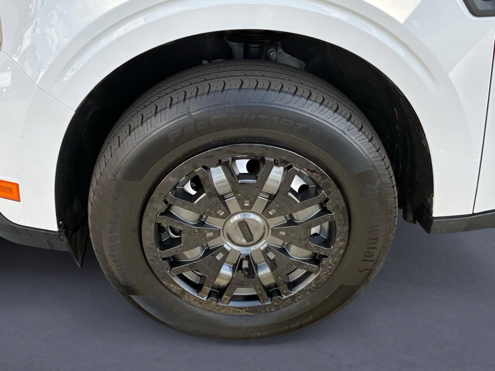 Certified 2024 Ford Maverick XL FWD image 9
