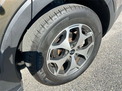 Used 2022 Kia Telluride EX w/ Towing Package image 14