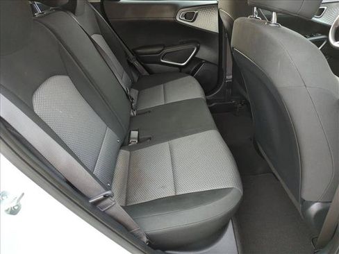 Used 2024 Kia Soul LX w/ Option Group 015 FWD image 18