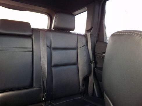 Used 2019 Jeep Grand Cherokee Limited w/ Mopar Chrome Edition Group image 16