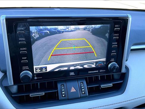 Used 2021 Toyota RAV4 Limited image 26