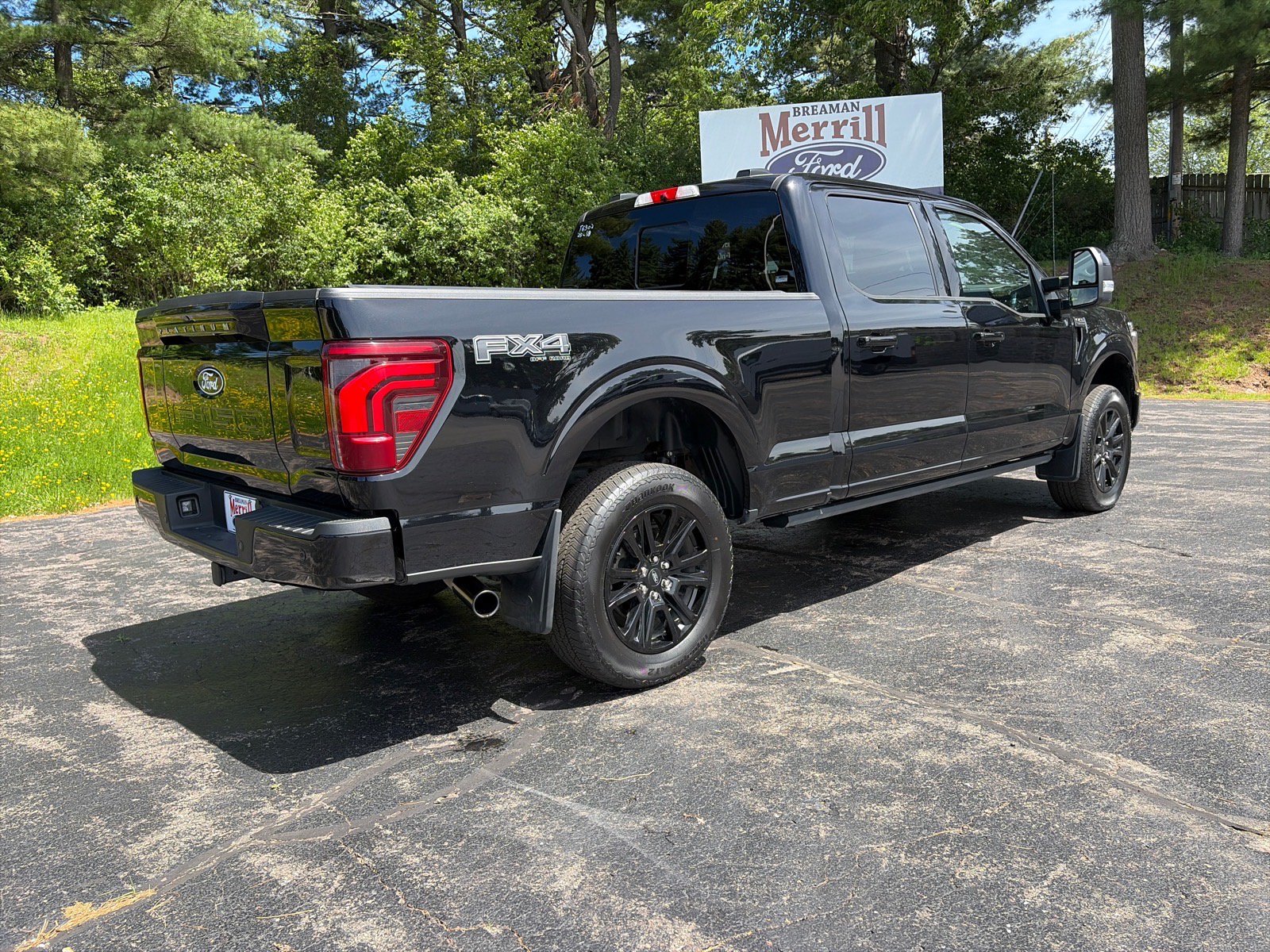Used 2025 Ford F150 Platinum w/ FX4 Off-Road Package AWD/4WD image 6