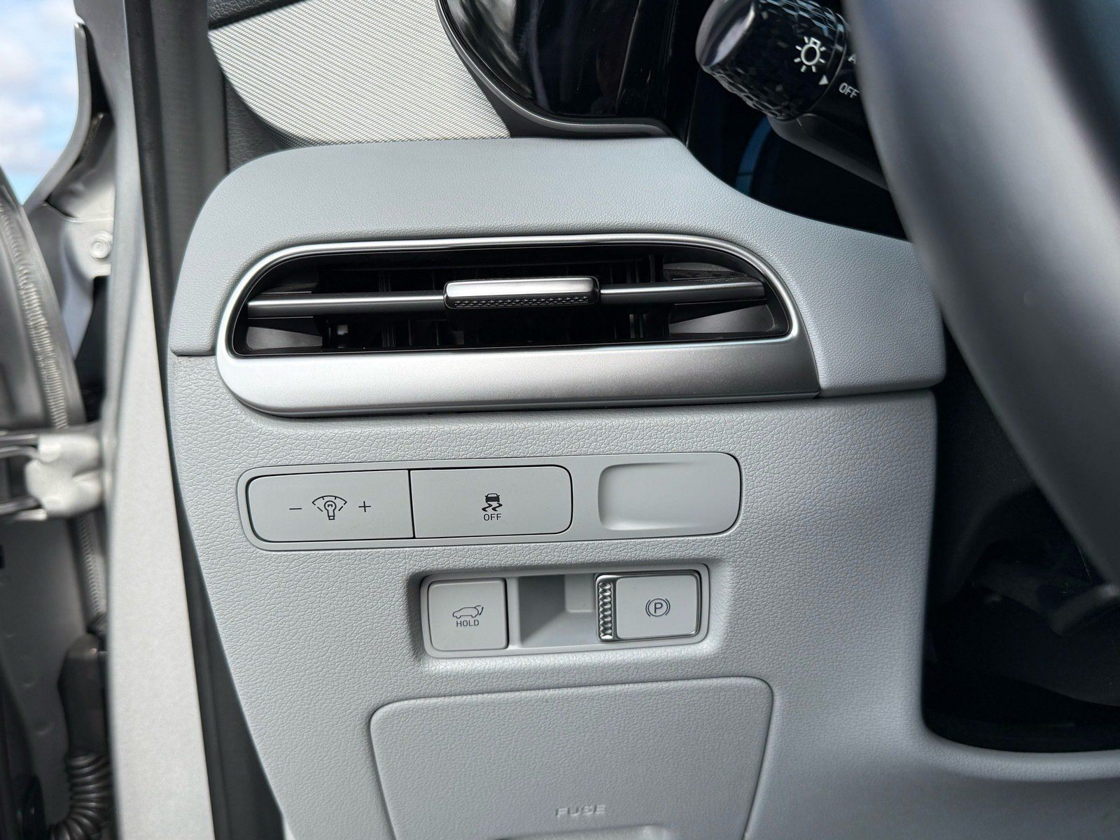 Used 2025 Hyundai Palisade SEL FWD image 15