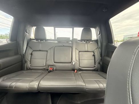Used 2020 Chevrolet Silverado 1500 High Country w/ Technology Package AWD/4WD image 14