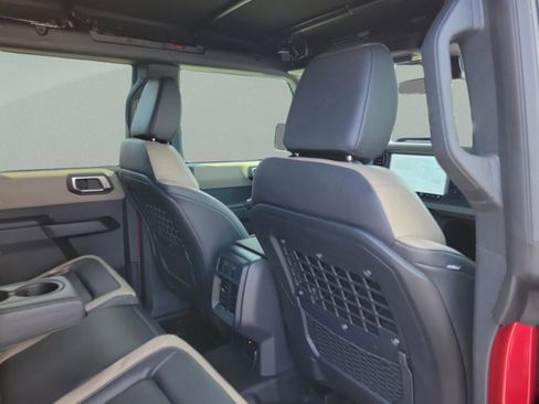 New 2025 Ford Bronco Big Bend w/ Black Diamond Package image 23