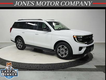 Used 2025 Ford Expedition Active