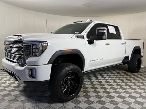 Used 2021 GMC Sierra 2500 Denali w/ Denali Ultimate Package AWD/4WD image 2