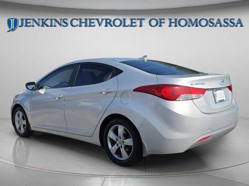 Used 2013 Hyundai Elantra GLS w/ Preferred Pkg FWD image 7