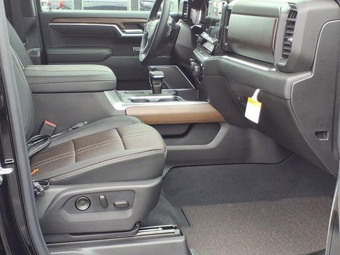 New 2026 Chevrolet Silverado 1500 High Country w/ Midnight Edition AWD/4WD image 22