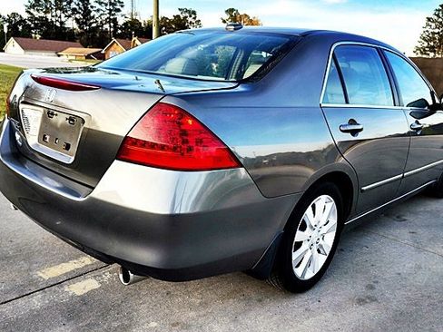 Used 2006 Honda Accord EX image 9