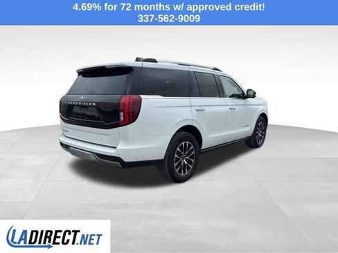 Used 2025 Ford Expedition Platinum AWD/4WD image 5