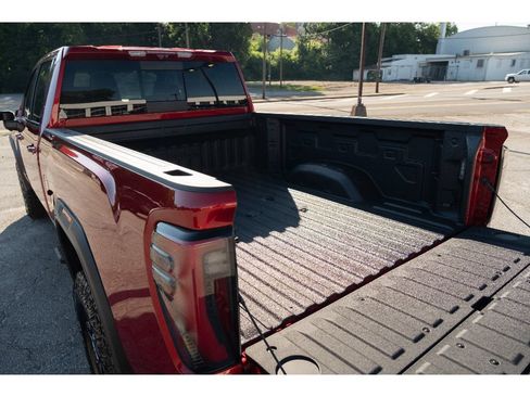 New 2026 GMC Sierra 2500 AT4X w/ LPO, Black Badging Package AWD/4WD image 35