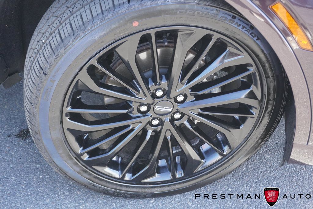 Used 2023 Lincoln Corsair Reserve w/ Equipment Group 201A AWD/4WD image 10