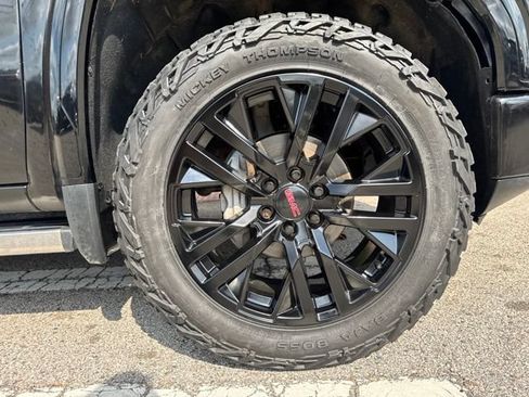 Used 2020 GMC Sierra 1500 Denali w/ Denali Ultimate Package AWD/4WD image 9