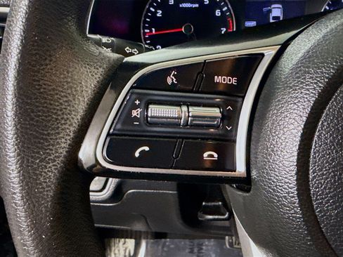 Used 2021 Kia Forte FE image 14