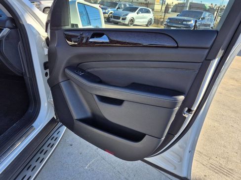 Used 2015 Mercedes-Benz ML 350 4MATIC image 16