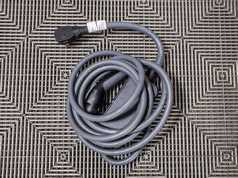 Used 2025 BMW M5 w/ Carbon Package image 50