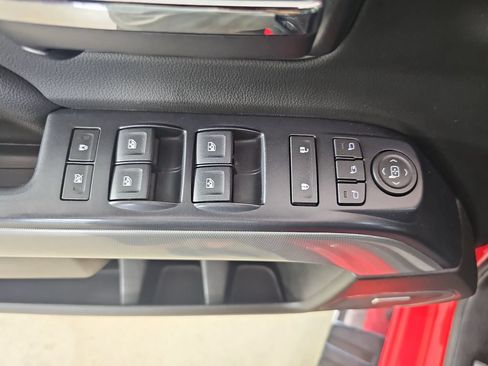 Used 2019 Chevrolet Silverado 2500 LTZ w/ Duramax Plus Package AWD/4WD image 33