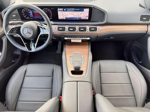 New 2026 Mercedes-Benz GLE 450 4MATIC image 17