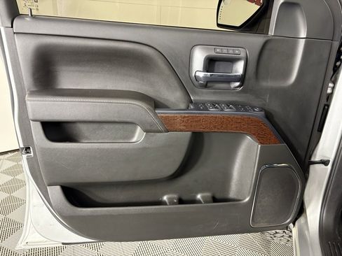 Used 2017 GMC Sierra 1500 SLT image 13