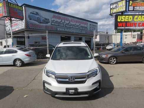 Used 2020 Honda Pilot Touring image 6