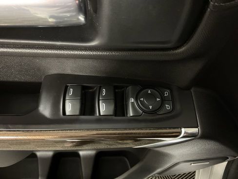 Used 2019 Chevrolet Silverado 1500 RST w/ All-Star Edition image 18