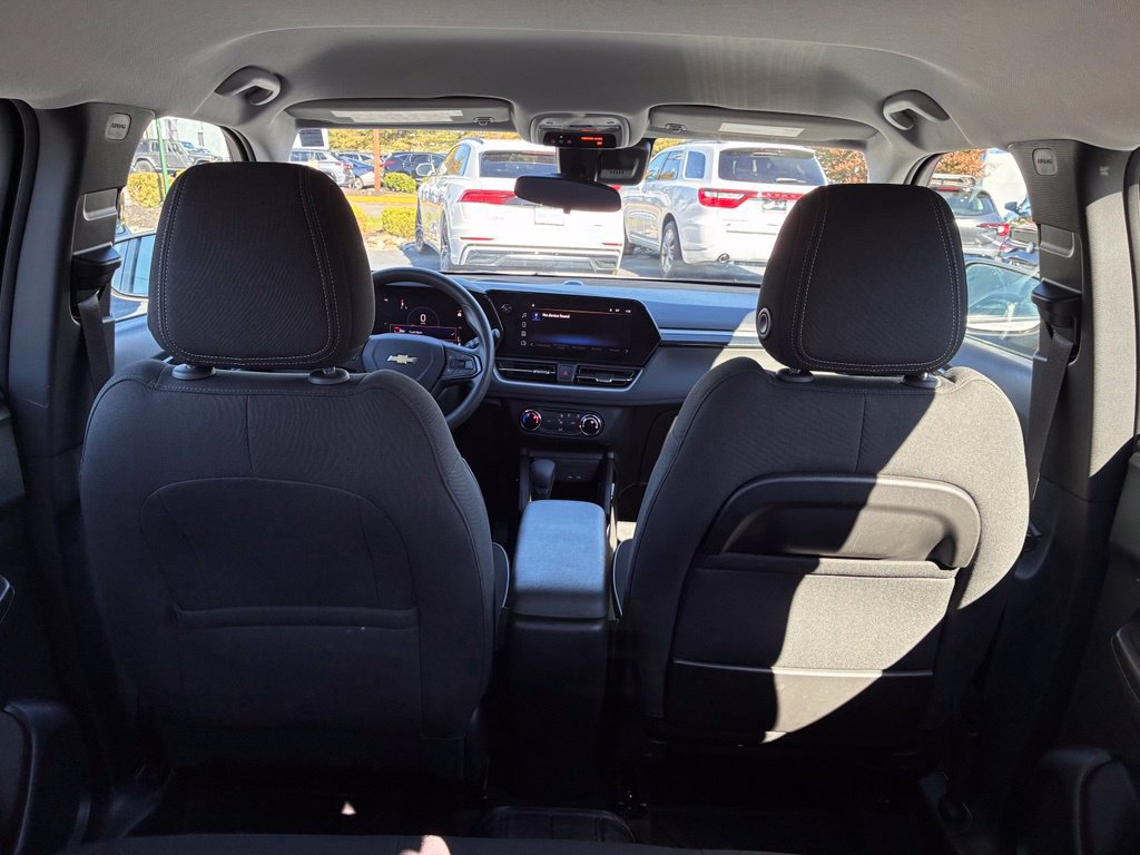 Used 2024 Chevrolet TrailBlazer LS AWD/4WD image 14