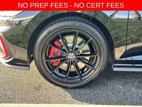 Used 2025 Volkswagen Jetta GLI Autobahn FWD image 10