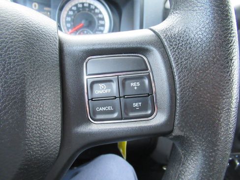 Used 2017 RAM 3500 Tradesman w/ Chrome Appearance Group image 18