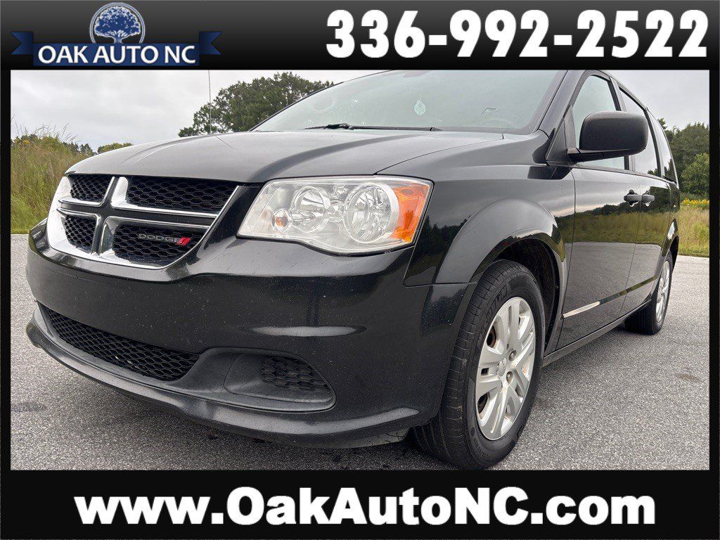 Used 2019 Dodge Grand Caravan SE w/ UConnect Hands-Free Group FWD image 1