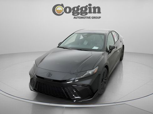 New 2026 Toyota Camry Hybrid image 32