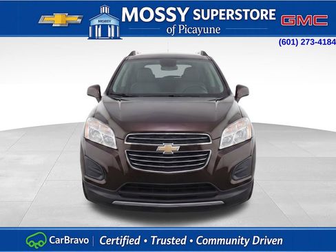 Used 2015 Chevrolet Trax LT w/ LT Sun and Sound Package image 6
