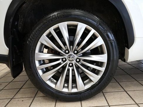 Used 2021 Toyota Highlander Platinum image 59