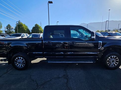Used 2021 Ford F350 Lariat w/ Lariat Ultimate Package AWD/4WD image 2