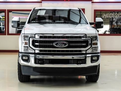 Used 2021 Ford F250 Lariat w/ Lariat Value Package AWD/4WD image 6