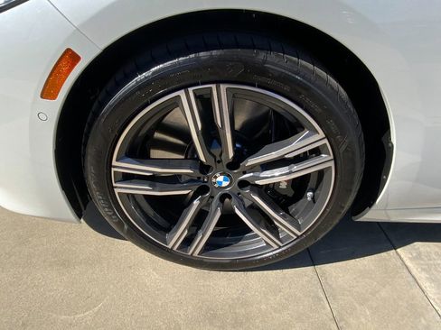 Used 2025 BMW 840i w/ M Sport Professional Package image 31