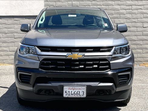 Used 2022 Chevrolet Colorado LT w/ Safety Package AWD/4WD image 2