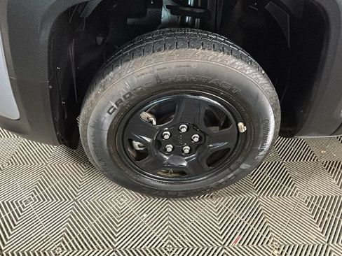 Used 2021 Jeep Renegade Sport AWD/4WD image 11