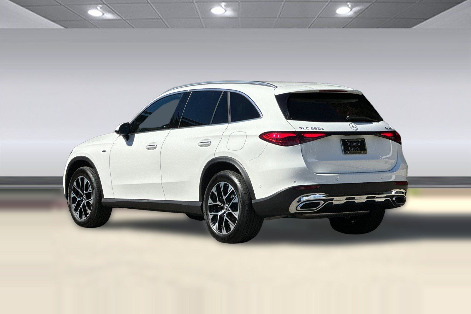 Certified 2025 Mercedes-Benz GLC 350e 4MATIC image 3