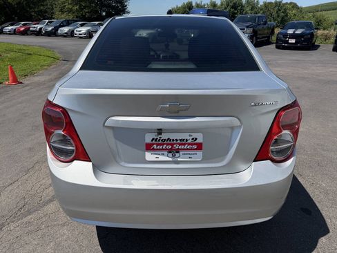 Used 2013 Chevrolet Sonic LS FWD image 4